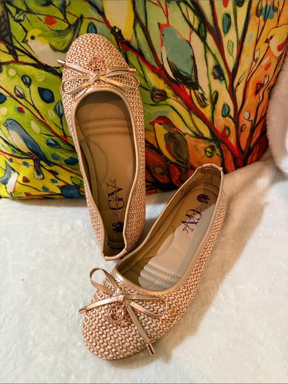 Gloria Vanderbilt Woven Ballet Flats in Nude with Bow Accent Size 6.5